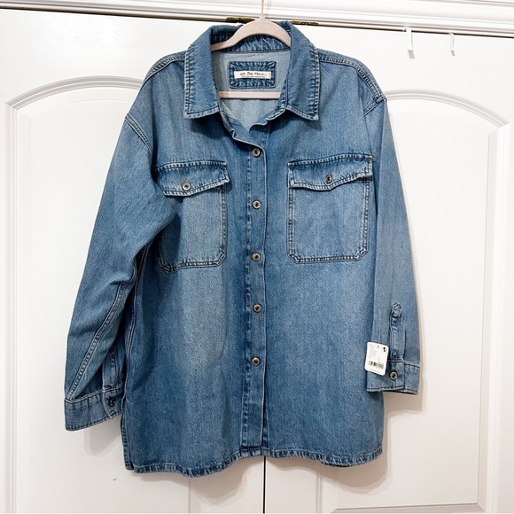 NWT Free People Leon Denim Oversized Button Down Top Shacket - Picture 2 of 4